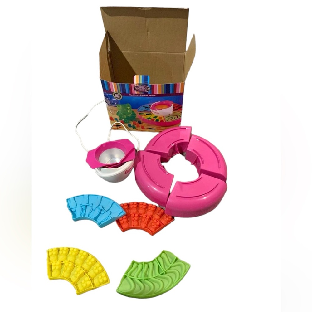 Nostalgia Electrics Gummy Candy Maker